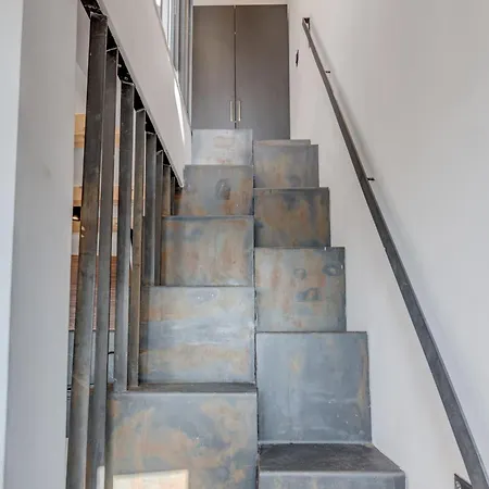 Tiny Secret House Komiža