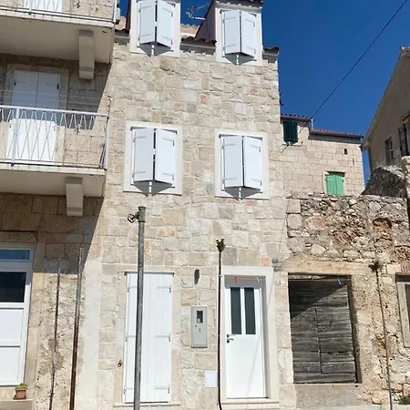 Tiny Secret House Apartment Komiza