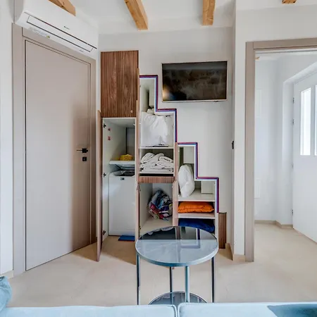 Apartment Tiny Secret House Komiza