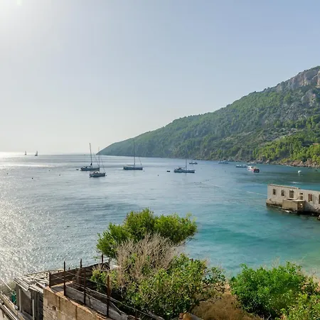 Apartment Tiny Secret House Komiza